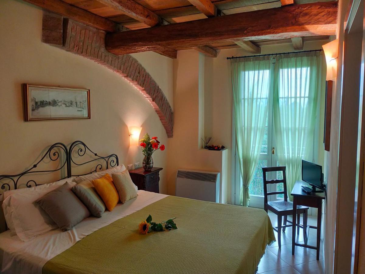Agriturismo Fattoria Corte Roeli Malalbergo Exterior photo